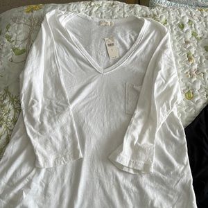 T. La white Adorable 3/4 sleeve white super soft t shirt NWT